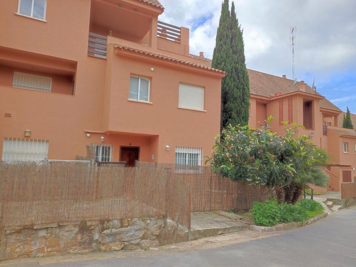 Apartamento Con Piscina Casares Exteriér fotografie