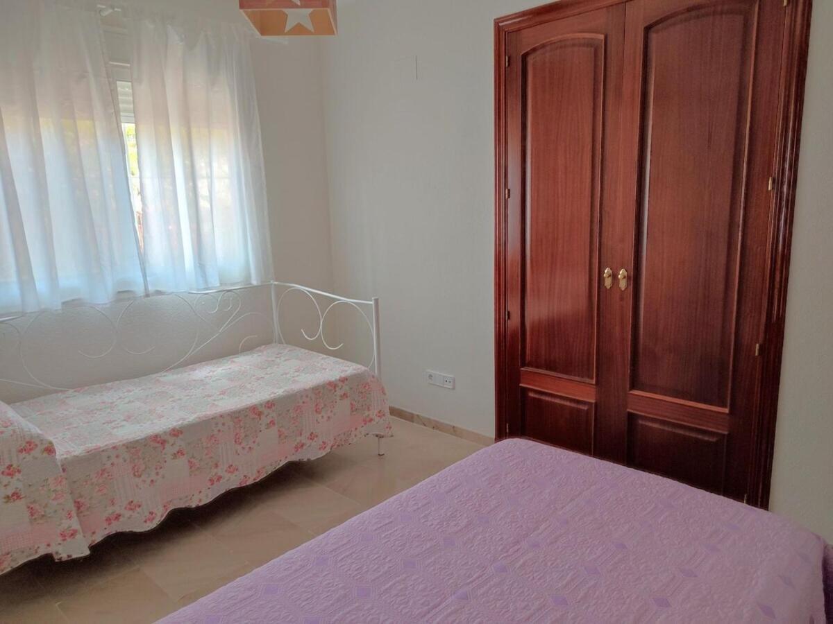 Apartamento Con Piscina Casares Exteriér fotografie