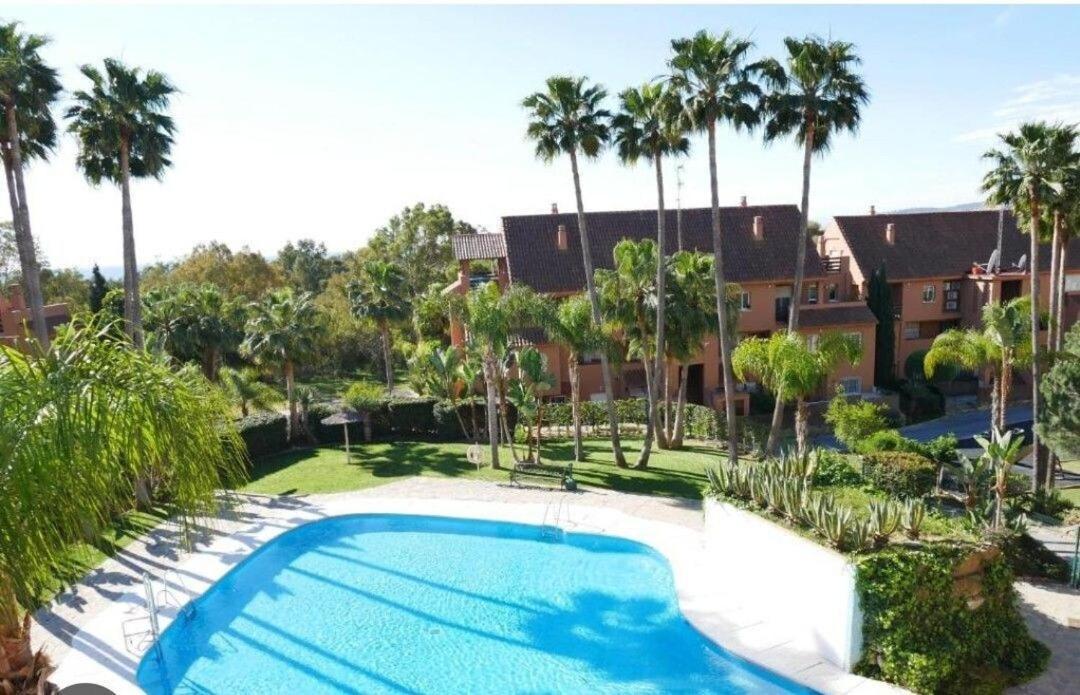 Apartamento Con Piscina Casares Exteriér fotografie